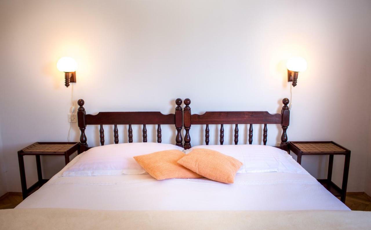 Appartamento Apartman Mariolina Krk Town Esterno foto